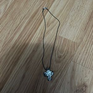 Silpada hammered cross necklace